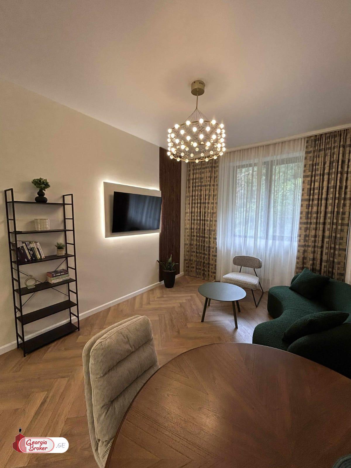 продается квартира с новым ремонтом 2-комнаты